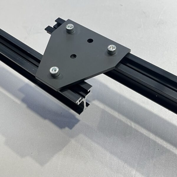 Track-140 Parallelverbinder für 2-läufiges Schienensystem Eurotrack, Trumph95 BACKDROP.de