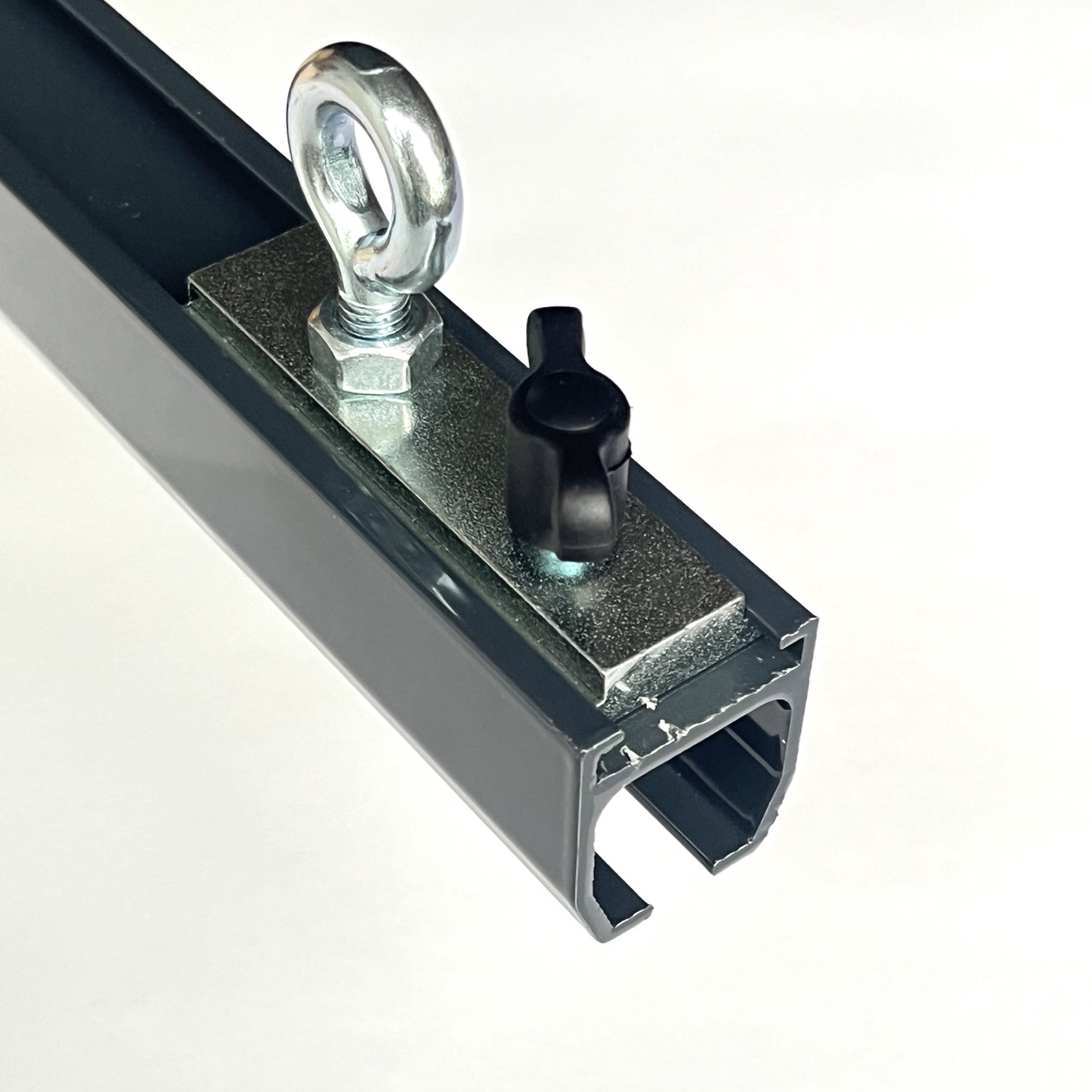 Track-60 Vorhangschiene, BACKDROP.de Seilaufhängung