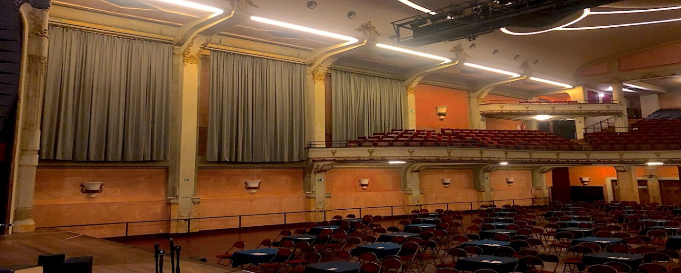 Konzerthaus Schweiz BACKDROP.de Dimout-300 SoftSatin