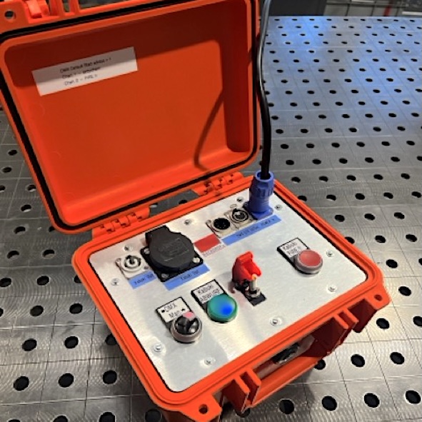 Kabuki Drop, Kabuki Drop, Sniffer, Reveal, Curtain-Sniffer, BACKDROP.de, Bühnenvorhänge, Theatervorhänge, Stage-effects